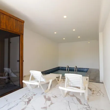 Villa Prestige 2 *